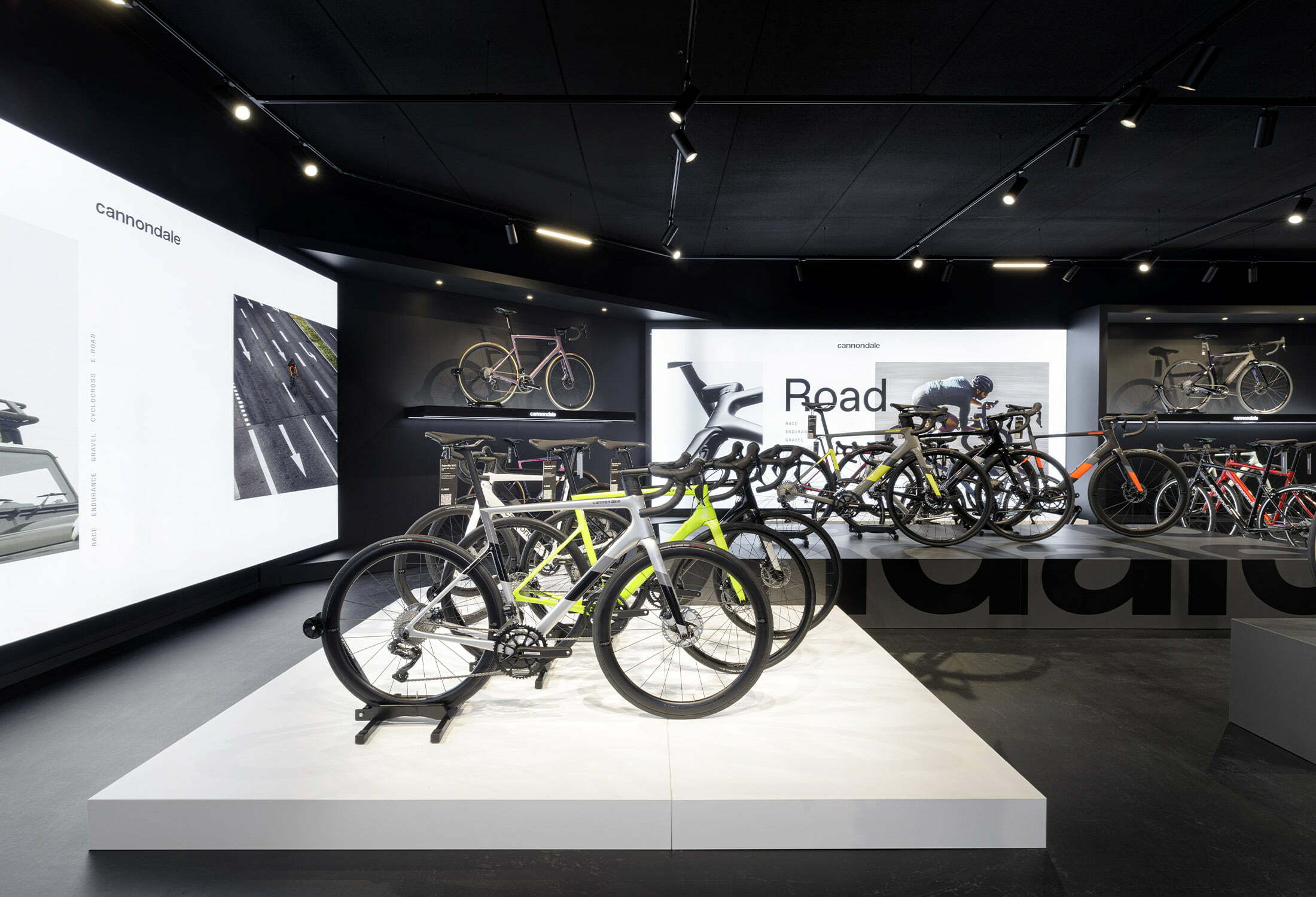 Shop in shop concent Cannondale - Store design by Cannondale Global Retail Creative Services